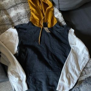 Original Use three tone sweater